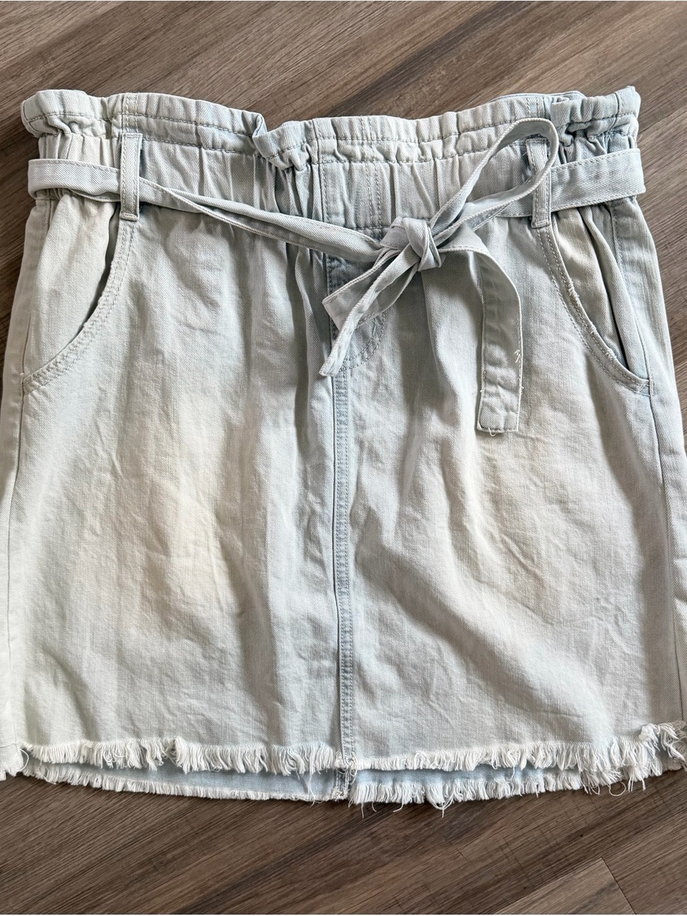 SO Light Wash Tie-Waist Denim Skirt